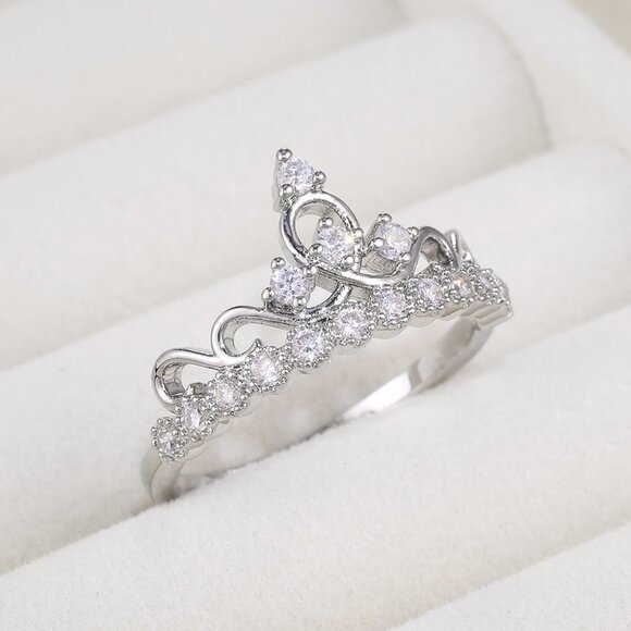 💝 Queen Princess Engagement Heart Crown Sweet Ring for Women, PD522 - Picture 5 of 8